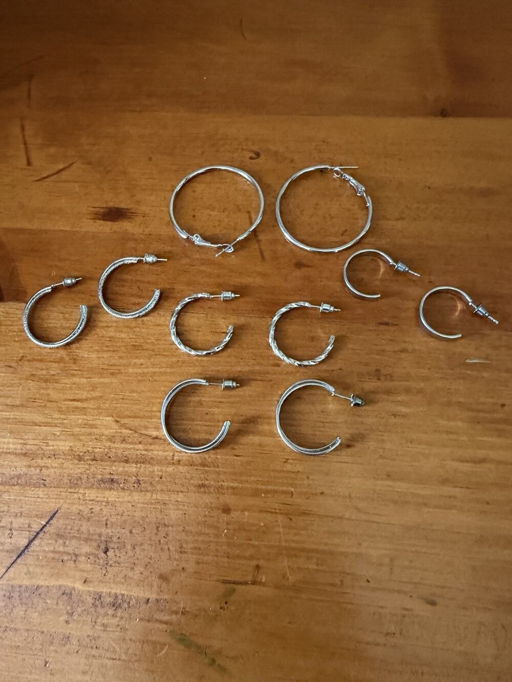 Silver Tone Hoop Earrings Lot 5 Pairs Mixed Sizes Textured Classic Everyday